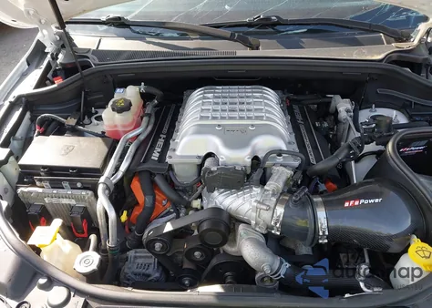 2020 Jeep Grand Cherokee Trackhawk 4X4 from USA, damaged, VIN 1C4RJFN9XLC211353